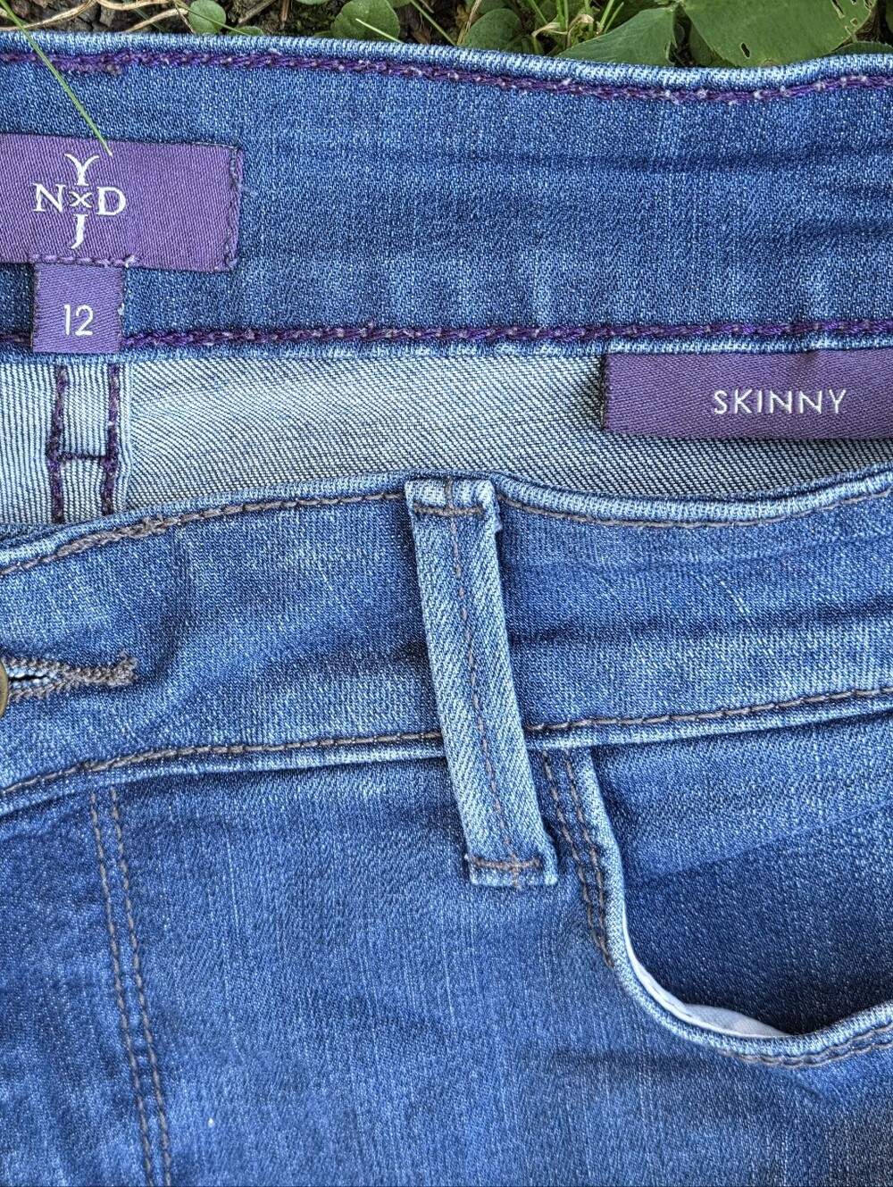 NYDJ Size 12 Skinny Jeans With Stretch